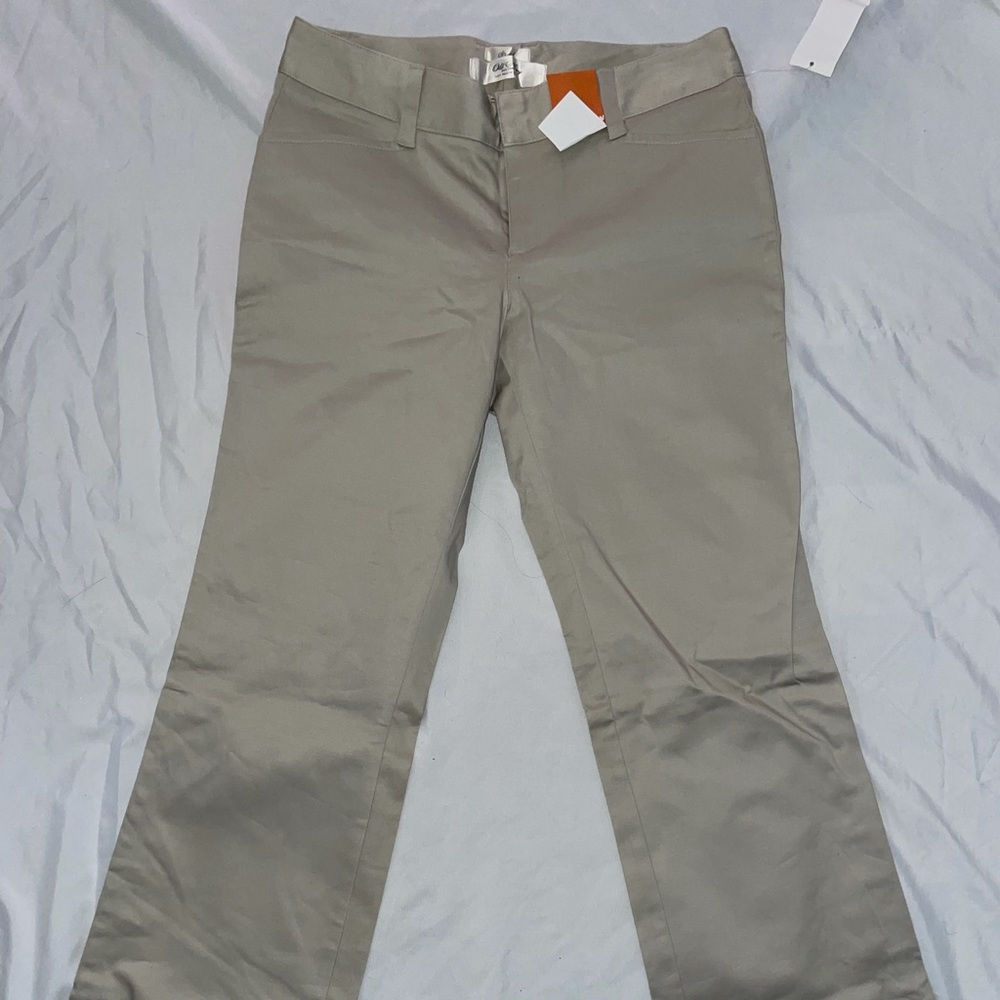 Dress pants/khakis for women
